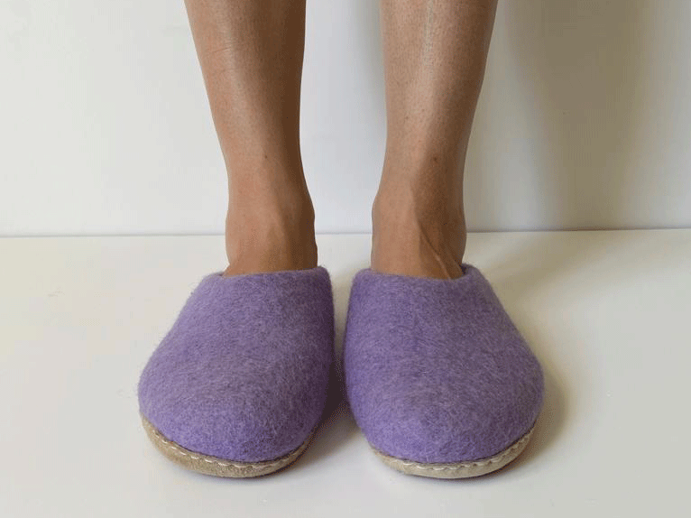 Women's Lilac Wool Slippers