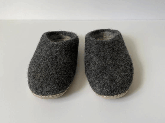 Men's Charcoal Slippers